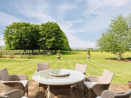 Lower House   - Filming Locations Locations Direct -082