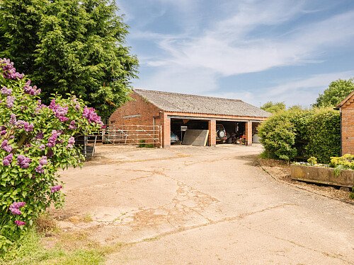 Lower House   - Filming Locations Locations Direct -086