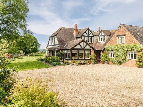 Lower House   - Filming Locations Locations Direct -089