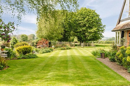 Lower House   - Filming Locations Locations Direct -090