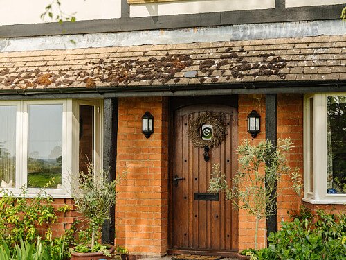 Lower House   - Filming Locations Locations Direct -091