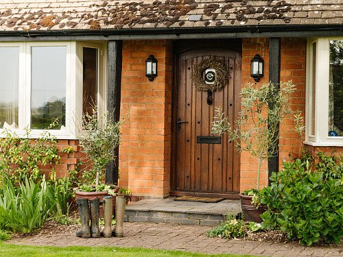 Lower House   - Filming Locations Locations Direct -092