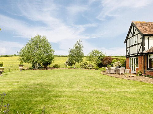 Lower House   - Filming Locations Locations Direct -095