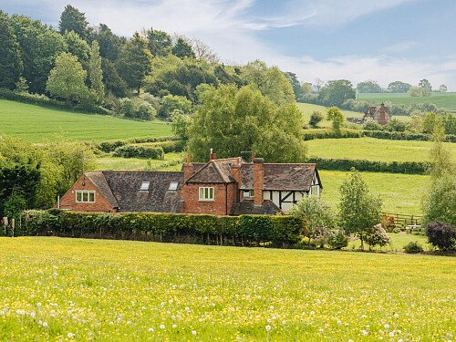 Lower House   - Filming Locations Locations Direct -102