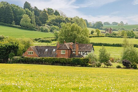 Lower House   - Filming Locations Locations Direct -102