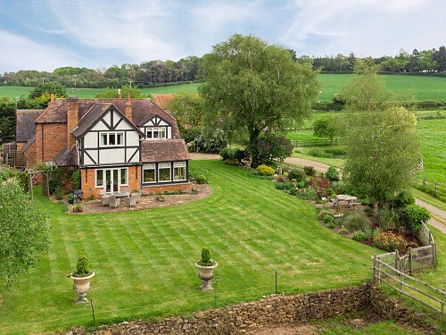 Lower House   - Filming Locations Locations Direct -119