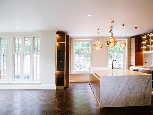 Red Brick Mansion - Filming Locations Locations Direct -09