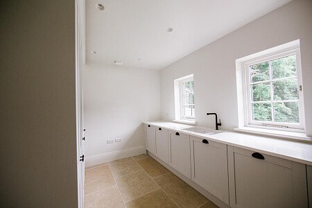 Red Brick Mansion - Filming Locations Locations Direct -28