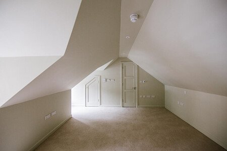 Red Brick Mansion - Filming Locations Locations Direct -31