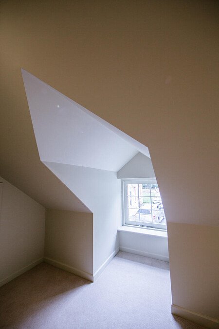 Red Brick Mansion - Filming Locations Locations Direct -32