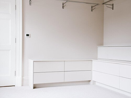 Red Brick Mansion - Filming Locations Locations Direct -51