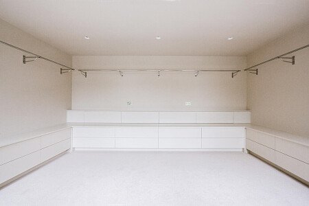 Red Brick Mansion - Filming Locations Locations Direct -55