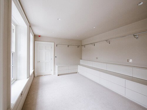 Red Brick Mansion - Filming Locations Locations Direct -56