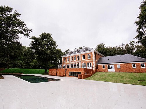 Red Brick Mansion - Filming Locations Locations Direct -64