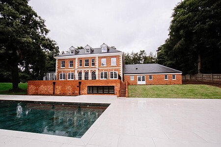 Red Brick Mansion - Filming Locations Locations Direct -65