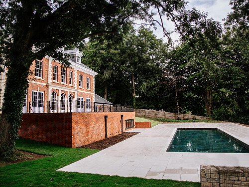 Red Brick Mansion - Filming Locations Locations Direct -70