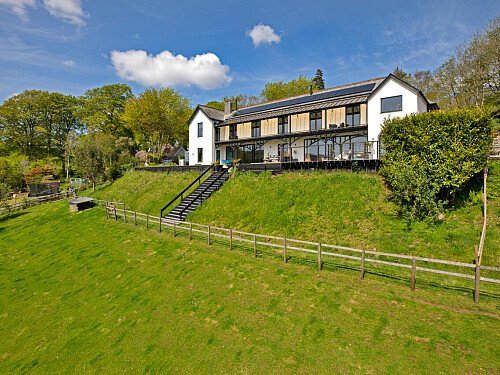 Pinewood Mansion - Filming Locations Locations Direct -10