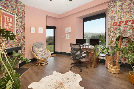 Pinewood Mansion - Filming Locations Locations Direct -16