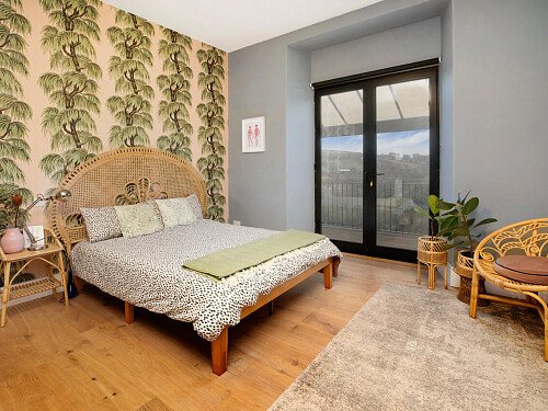 Pinewood Mansion - Filming Locations Locations Direct -31