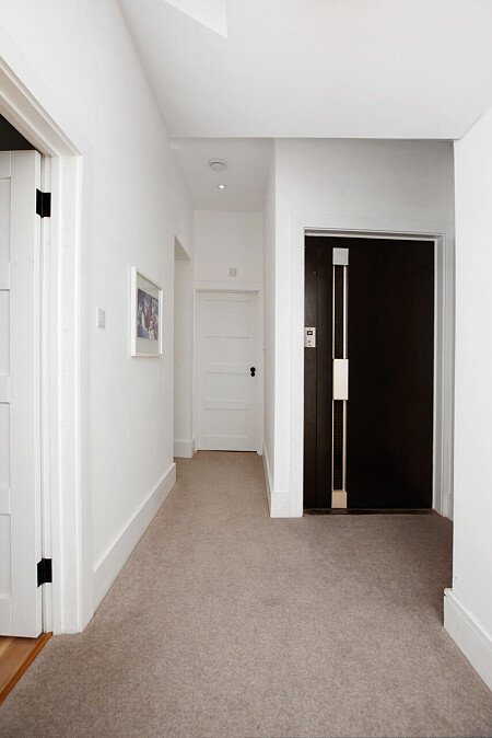 Pinewood Mansion - Filming Locations Locations Direct -33