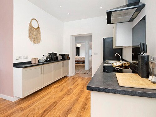 Pinewood Mansion - Filming Locations Locations Direct -62