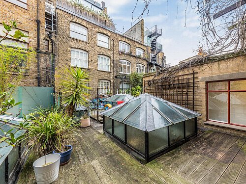 Image for Location 2071