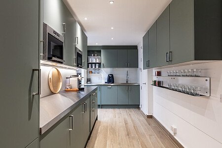 Office Great - Filming Locations Locations Direct -14