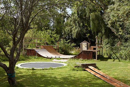 Colour Funk House - Filming Locations Locations Direct -25