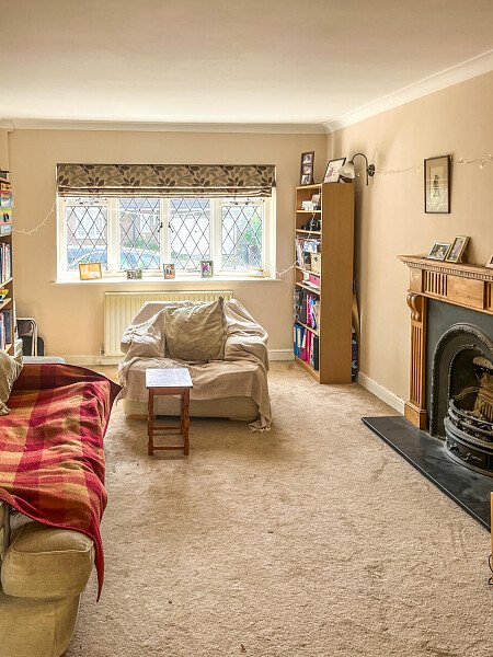 Red brick porch - Filming Locations Locations Direct -10