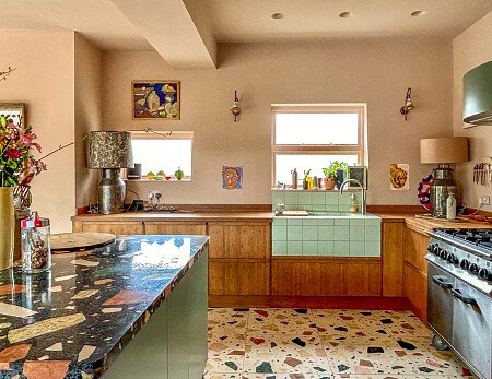 Painted wooden panelling - Filming Locations Locations Direct -09