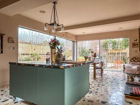 Painted wooden panelling - Filming Locations Locations Direct -14