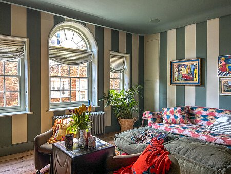 Painted wooden panelling - Filming Locations Locations Direct -24