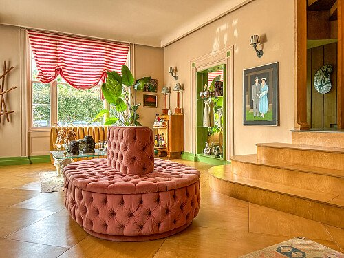 Painted wooden panelling - Filming Locations Locations Direct -29