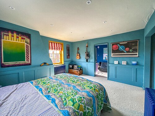 Painted wooden panelling - Filming Locations Locations Direct -39