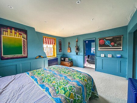 Painted wooden panelling - Filming Locations Locations Direct -39