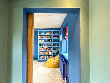 Painted wooden panelling - Filming Locations Locations Direct -41