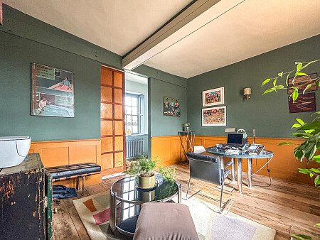 Painted wooden panelling - Filming Locations Locations Direct -59