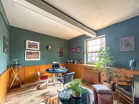 Painted wooden panelling - Filming Locations Locations Direct -60