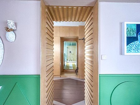 Painted wooden panelling - Filming Locations Locations Direct -65