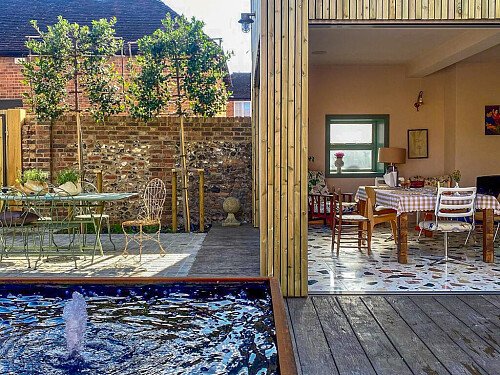 Painted wooden panelling - Filming Locations Locations Direct -89