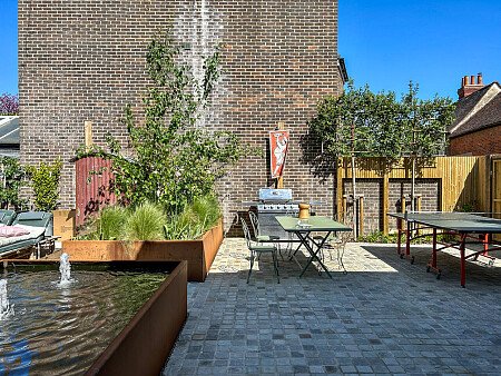 Painted wooden panelling - Filming Locations Locations Direct -90