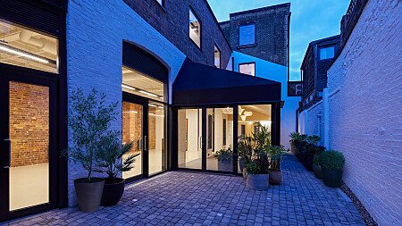 Large ceiling windows Offices Industrial Sleek-  - Filming Locations Locations Direct -6