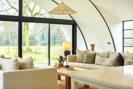 Curved ceiling building - Filming Photoshoot Locations-02