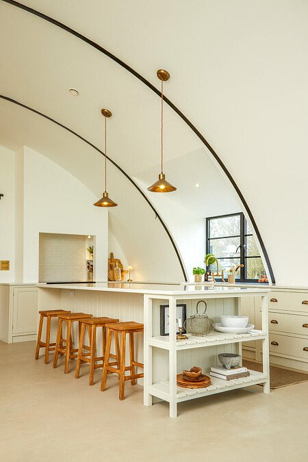 Curved ceiling building - Filming Photoshoot Locations-06