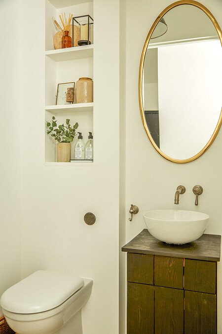 Curved ceiling building - Filming Photoshoot Locations-17