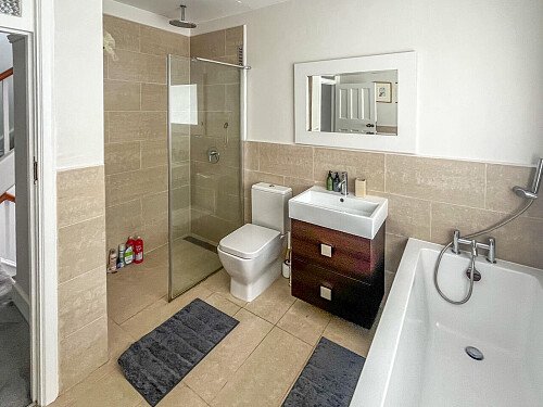 Titch House  - Filming Locations Locations Direct -27