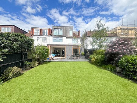 Titch House  - Filming Locations Locations Direct -40