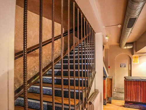 Red Venue  - Filming Locations Locations Direct -37