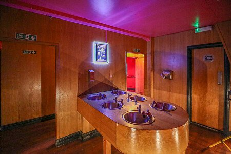 Red Venue  - Filming Locations Locations Direct -47