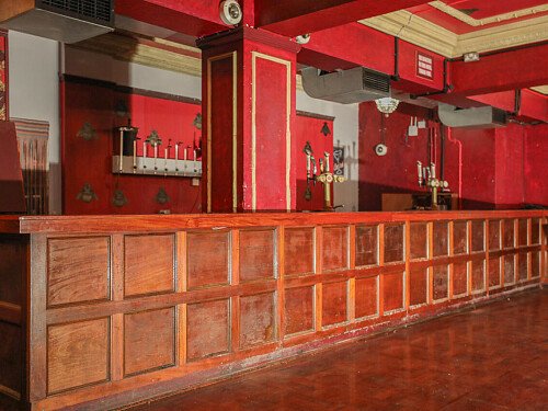 Red Venue  - Filming Locations Locations Direct -49